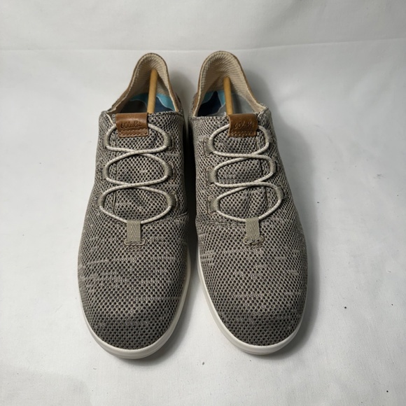 OluKai • Hale'iwa Womens Slip-on shoe with drop-down heel • size W9 - Picture 3 of 6